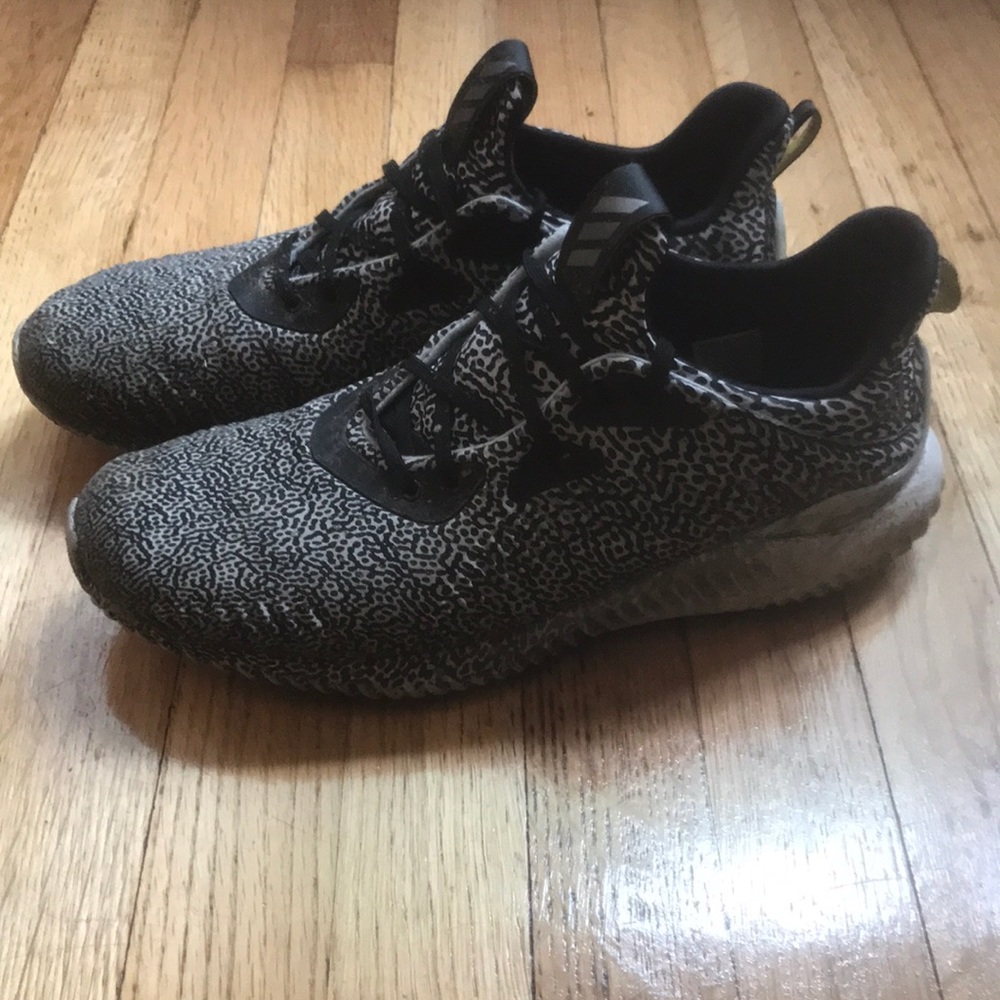 Adidas Alphabounce Dalmatian Color way.